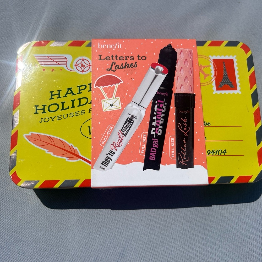 Benefit Mascara Set - Yellow and Red Box